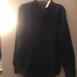 Men's Plaid Button-Up Shirt